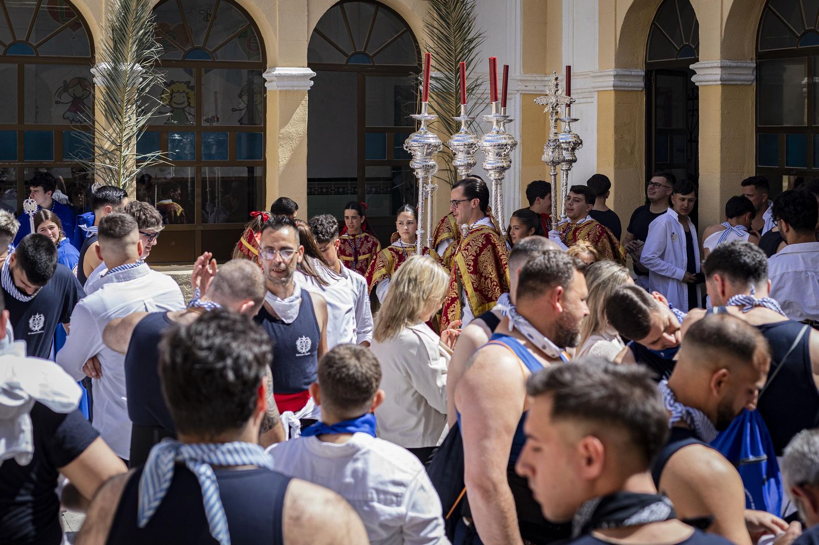 Las imágenes de la hermandad de Cristo Rey (Borriquita) en la Semana Santa de San Fernando 2025