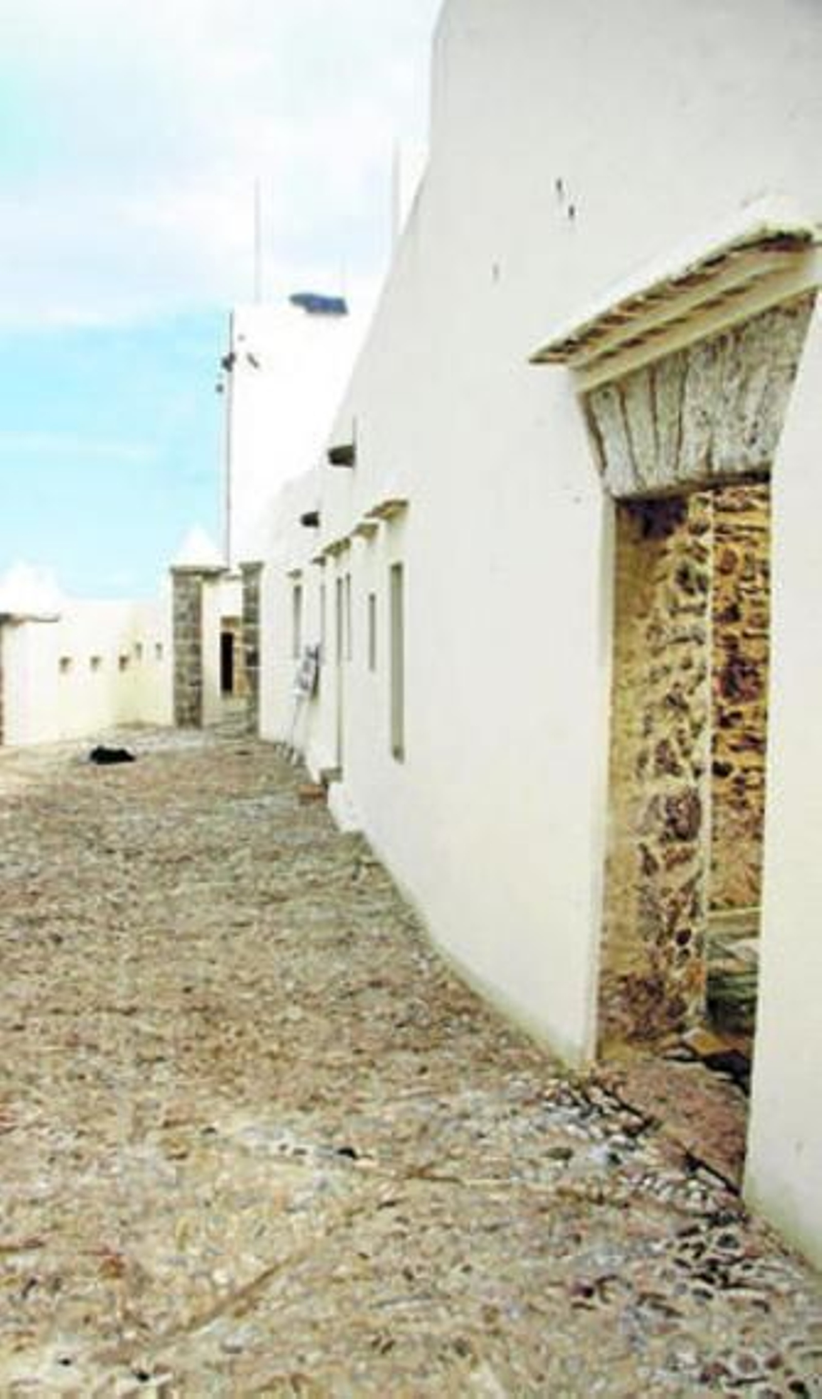 Vista parcial del interior de la fortaleza en marzo de este año.