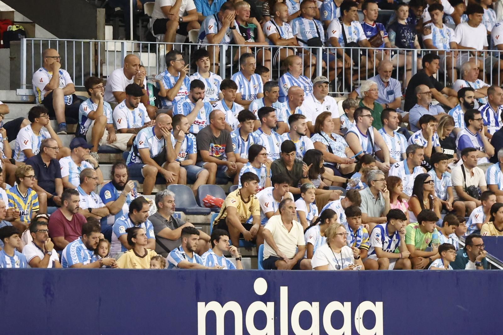 Búscate en las gradas de La Rosaleda en el Málaga CF-Real Sociedad B