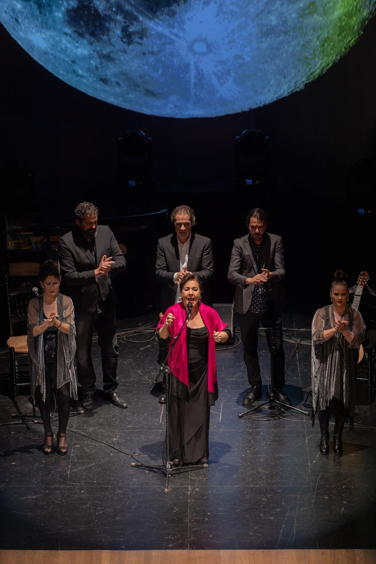 Concierto de Carmen Linares en su ciudad.