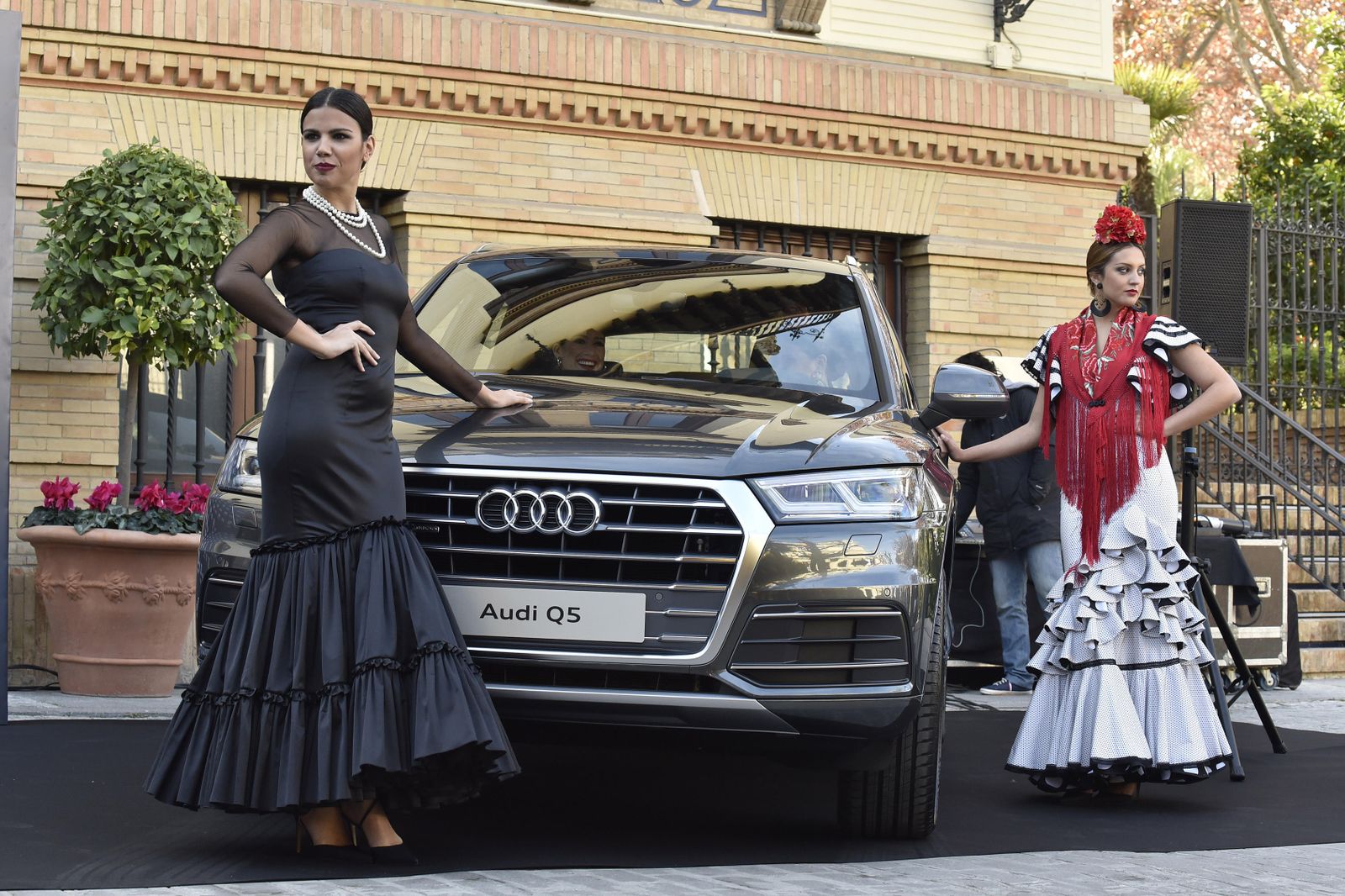 El desfile previo de 'We Love Flamenco', en imágenes