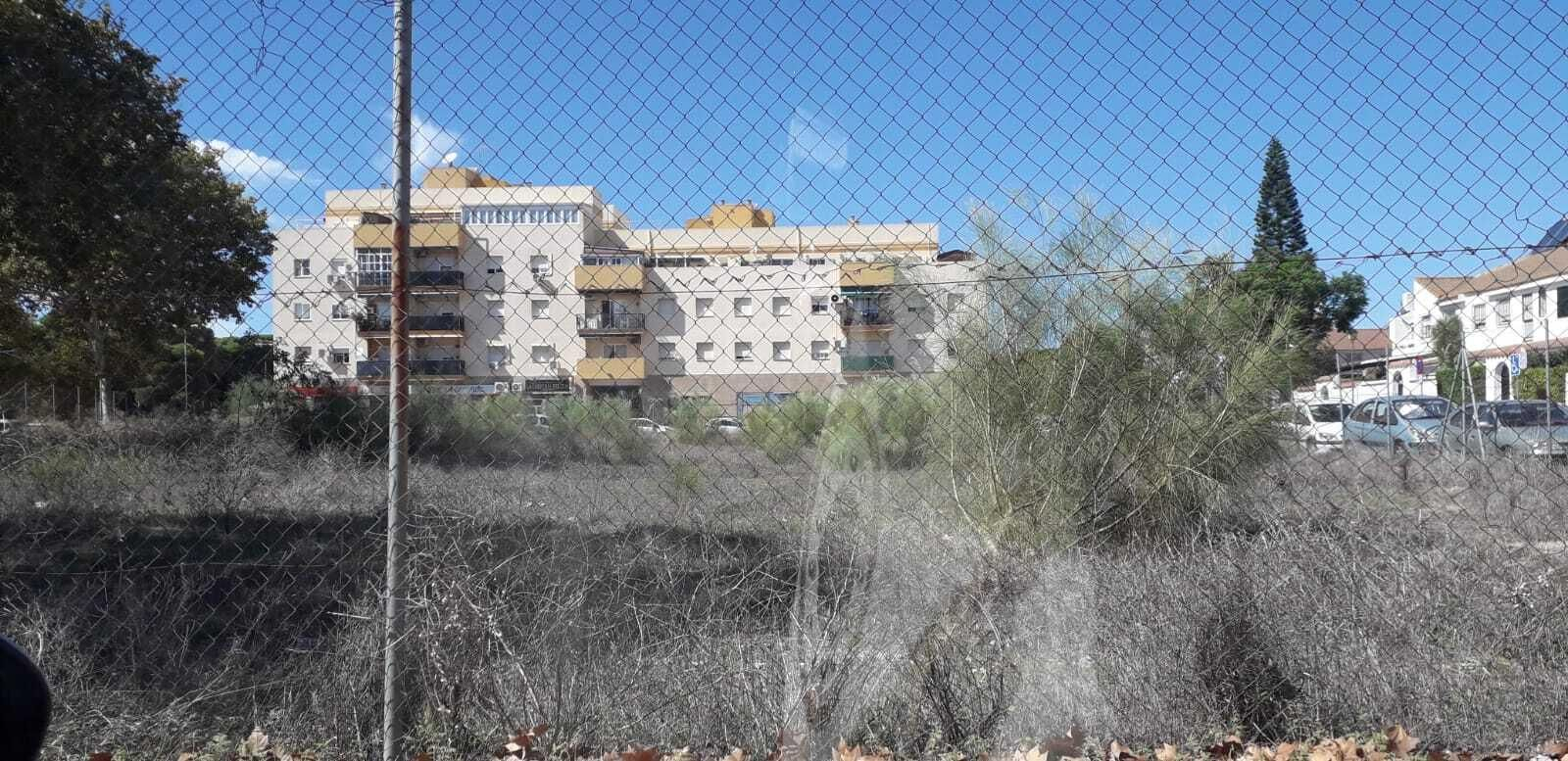 Una imagen de la parcela donde se levantará el nuevo edificio de la Seguridad Social en El Puerto.