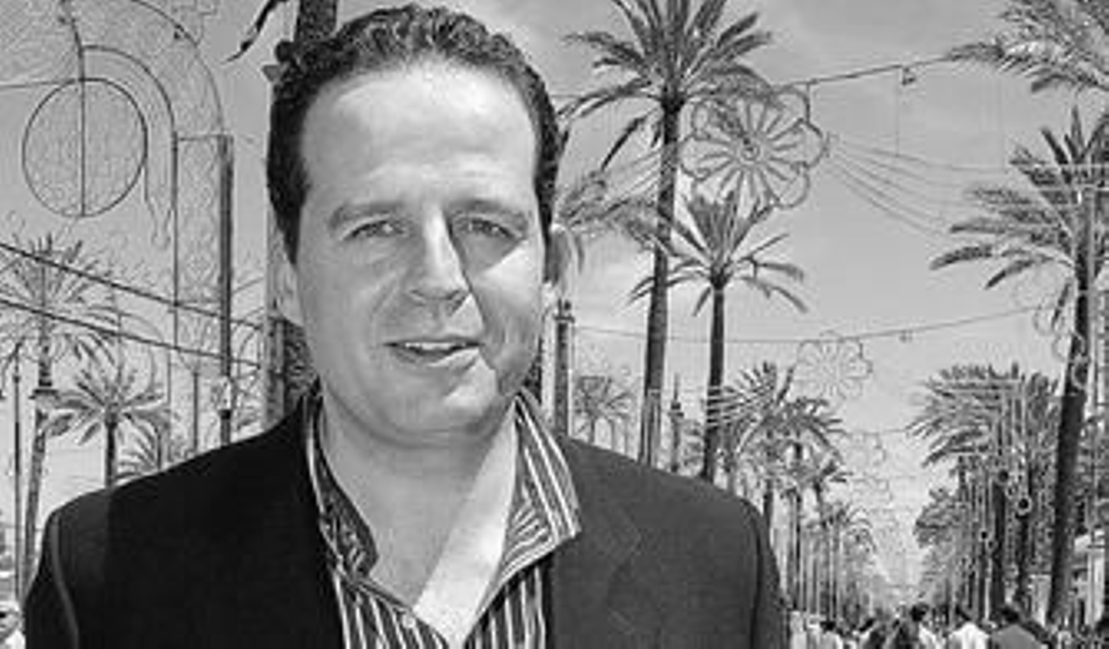 1. Miguel Primo de Rivera Oriol, hijo de Miguel Primo de Rivera y Urquijo y también descendiente de Miguel Primo de Rivera Sáenz de Heredia 2. Álvaro Domecq Romero, hijo de Álvaro Domecq y Díez. 3. Juan Corchado Moreno, alcalde de Jerez de 1978 a 1979 4. Cristóbal Cantos, hijo de Manuel Cantos Ropero. 1. Miguel Primo de Rivera Oriol, hijo de Miguel Primo de Rivera y Urquijo y también descendiente de Miguel Primo de Rivera Sáenz de Heredia 2. Álvaro Domecq Romero, hijo de Álvaro Domecq y Díez. 3. Juan Corchado Moreno, alcalde de Jerez de 1978 a 1979 4. Cristóbal Cantos, hijo de Manuel Cantos Ropero.