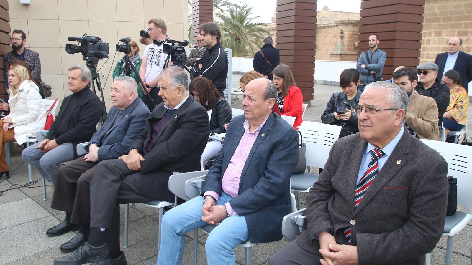 Asistentes a esta presentación de las novedades.