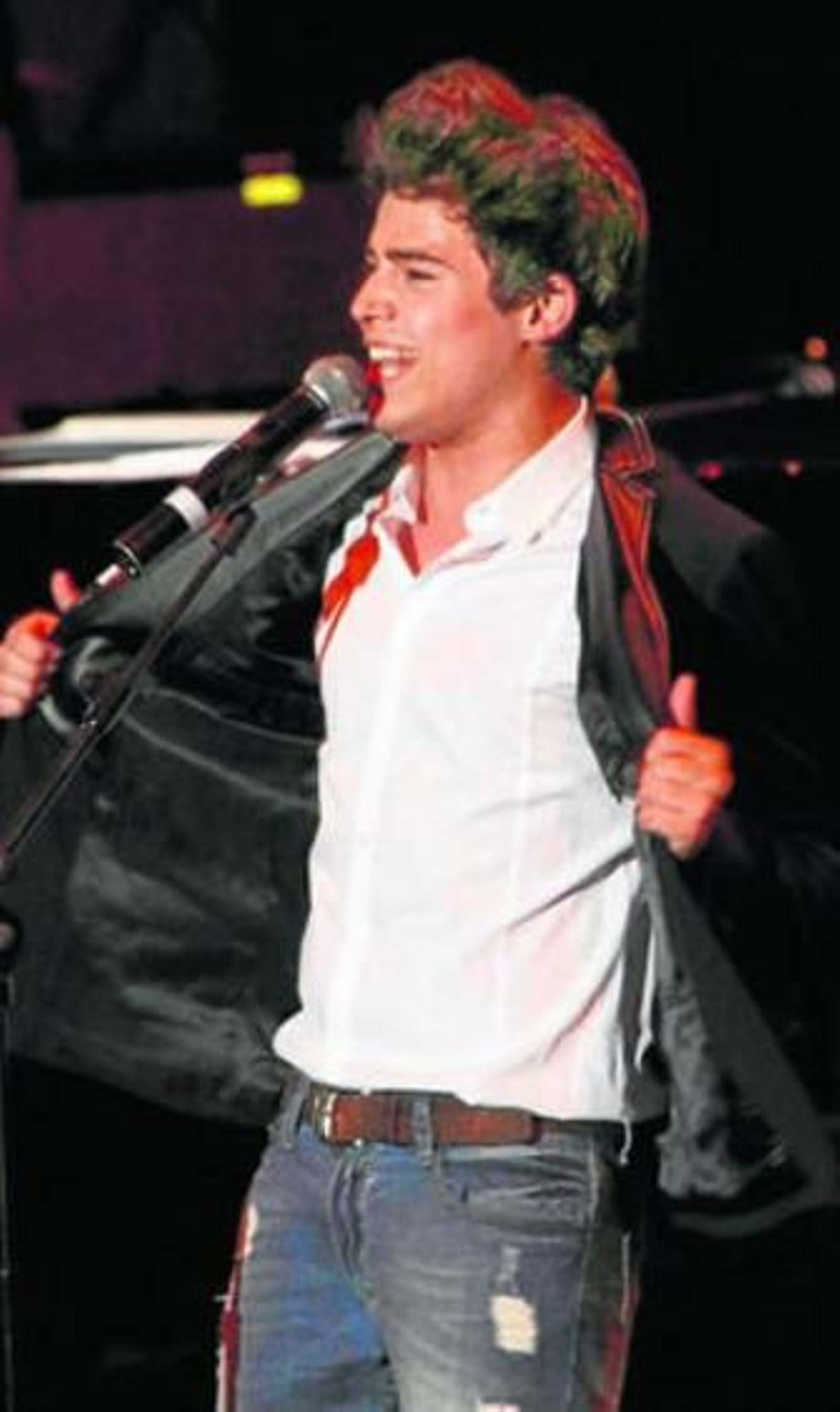 Ángel Capel durante su gran actuación en el Maestro Padilla.