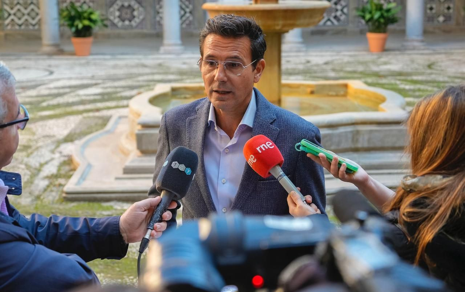 El viceportavoz del PSOE en el Ayuntamiento de Granada, Paco Cuenca