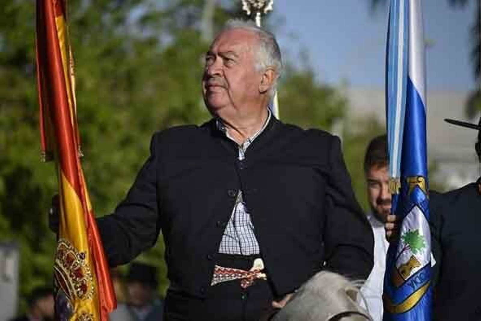 Las mejores imágenes de los peregrinos en la salida de Emigrantes