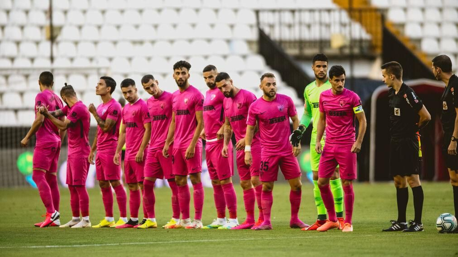 La alineación titular del Málaga en el último partido en Vallecas.