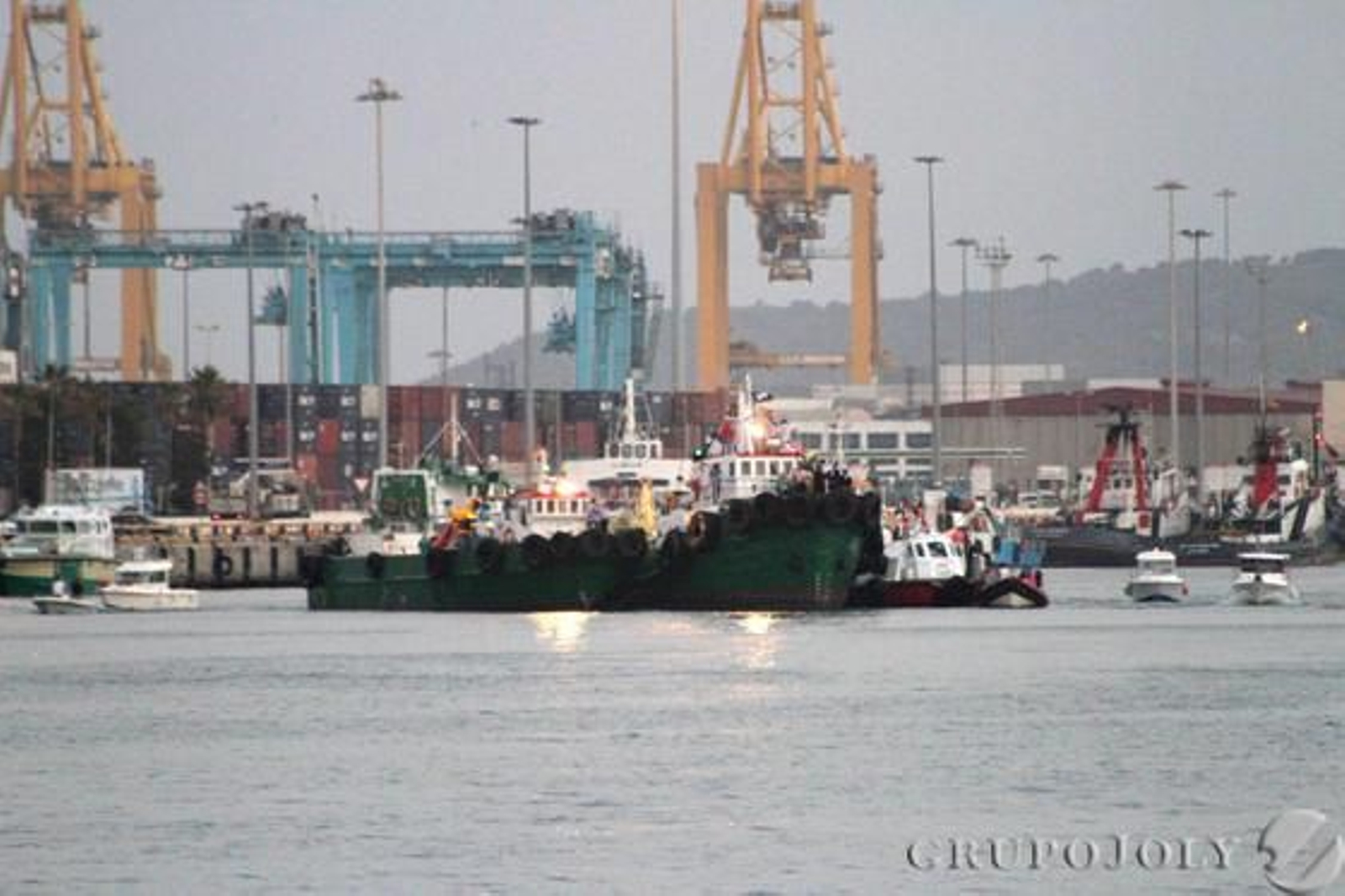 Vista de los barcos que esperaban a la patrona de los marineros en Algeciras.

Foto: Fran Montes.