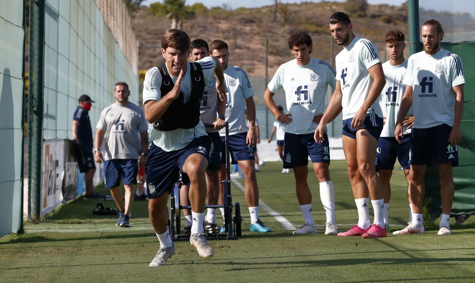 Miranda esprinta en un entrenamiento con la selección olímpica.