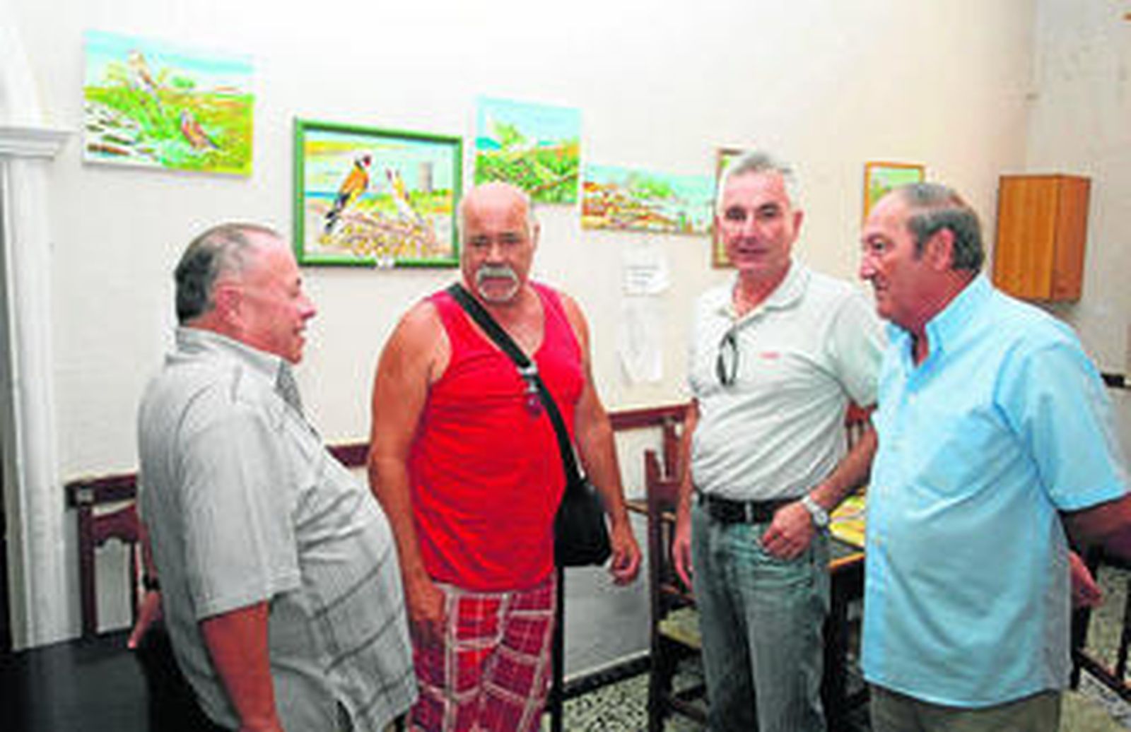 Instantes previos a la asamblea de silvestristas celebrada ayer en La Línea.