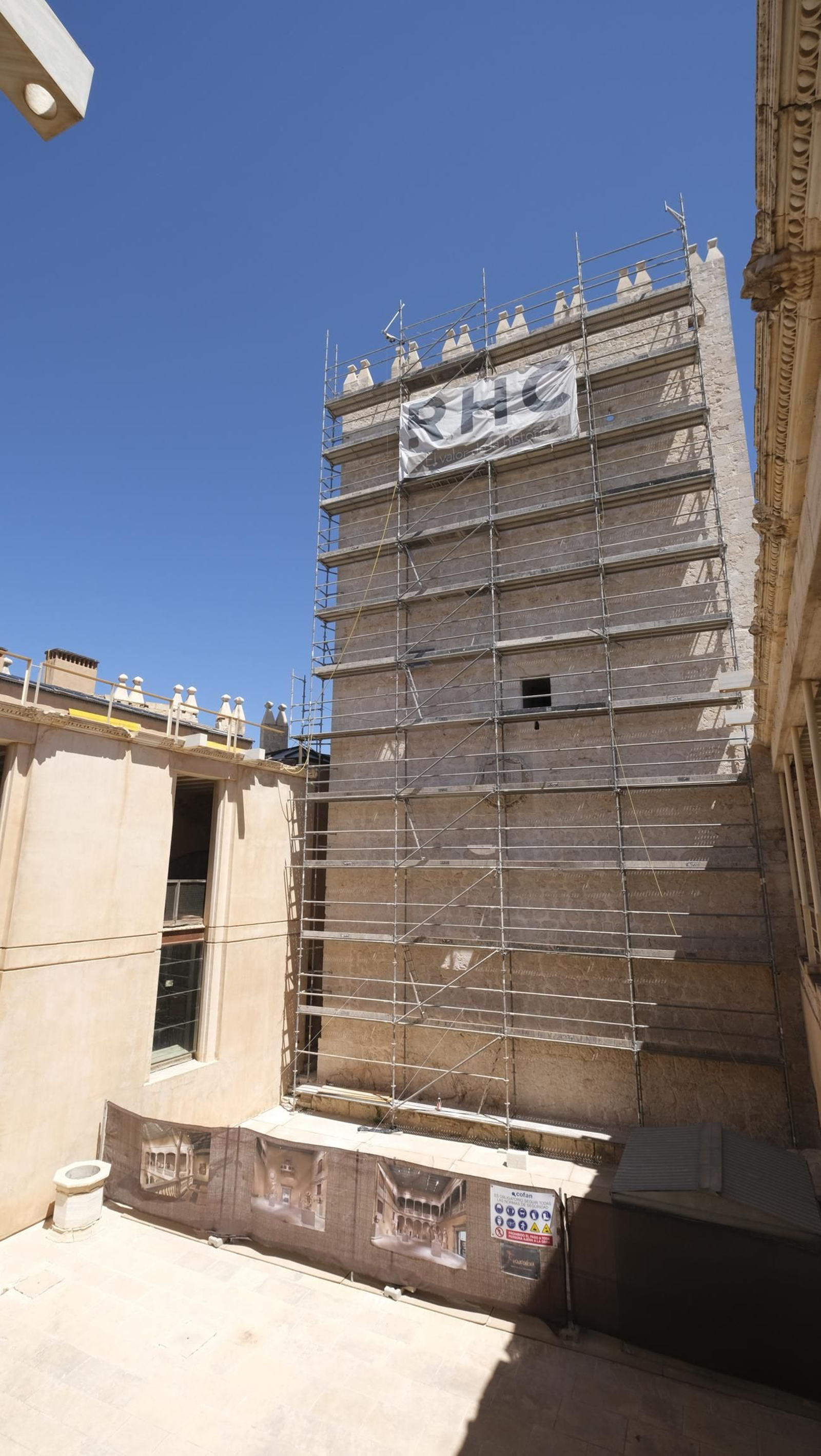 Las imágenes del Castillo de Vélez Blanco como nunca lo has visto