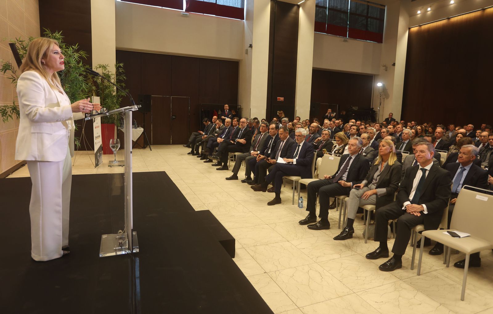 FORO EMPRESAS BANCO SANTANDER.Carolina España, consejera economía