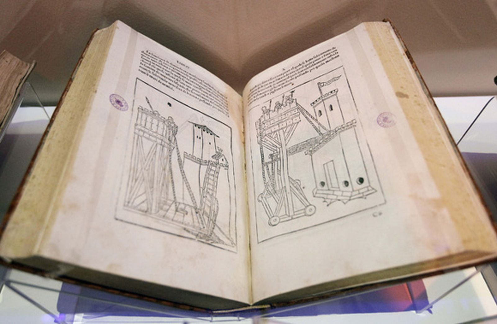 Da Vinci toma la Biblioteca Nacional