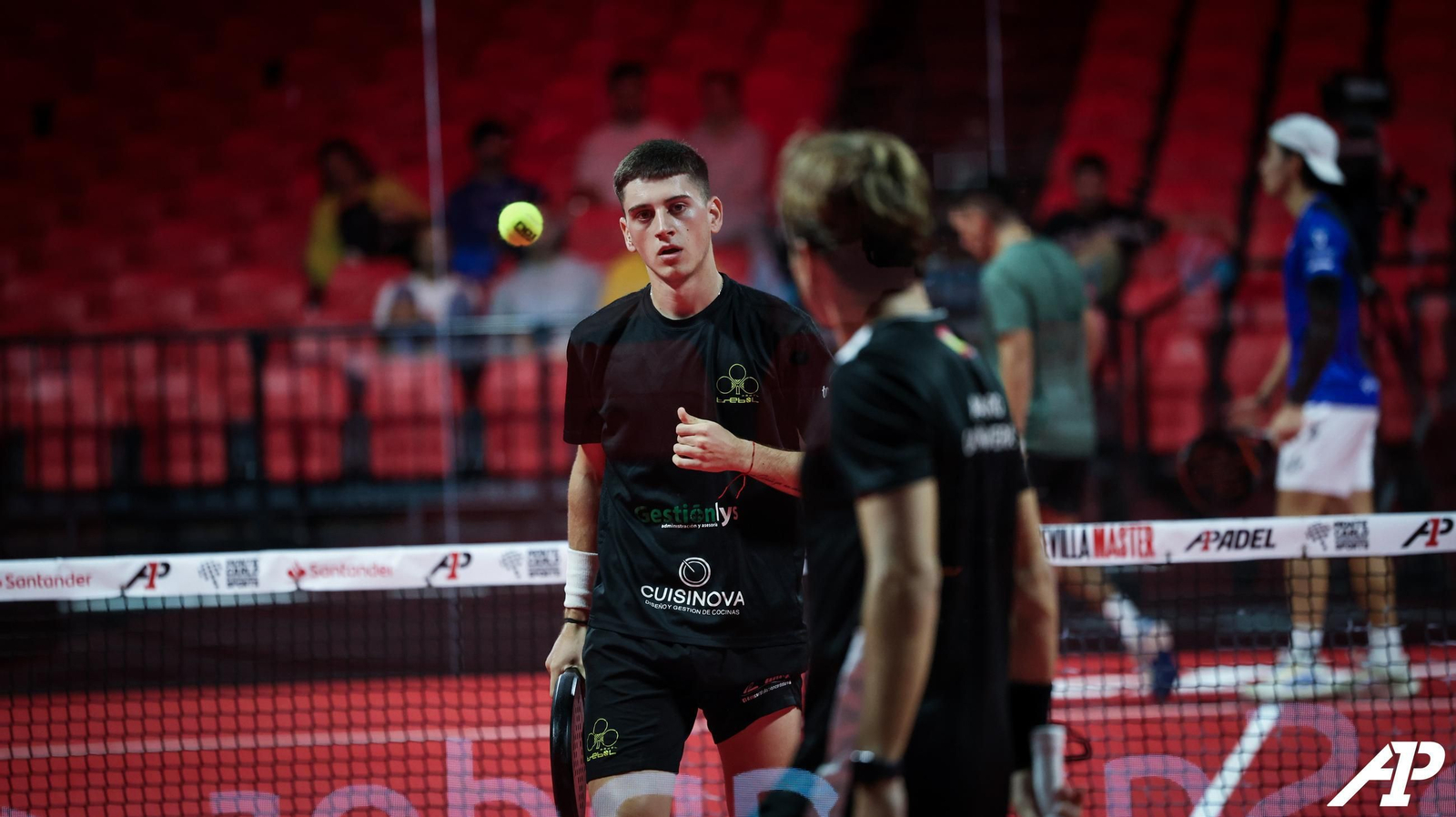 Las fotos del Sevilla Master de pádel | dieciseisavos de final