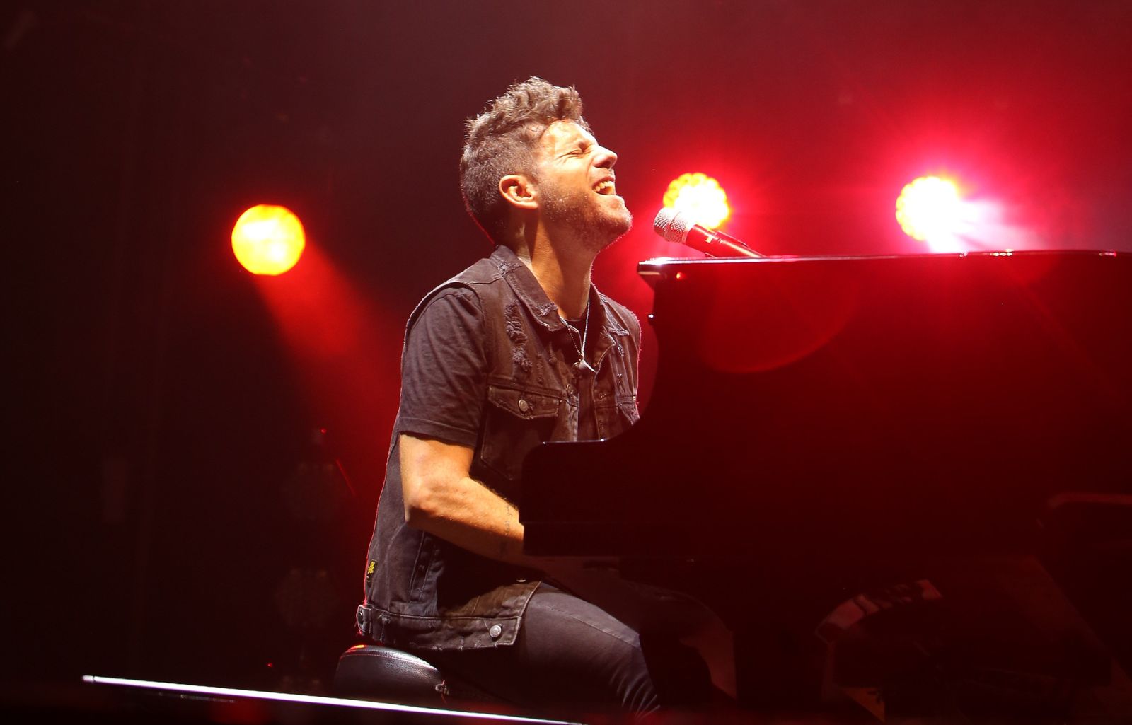 Pablo López, durante su concierto del pasado verano en Sancti Petri.