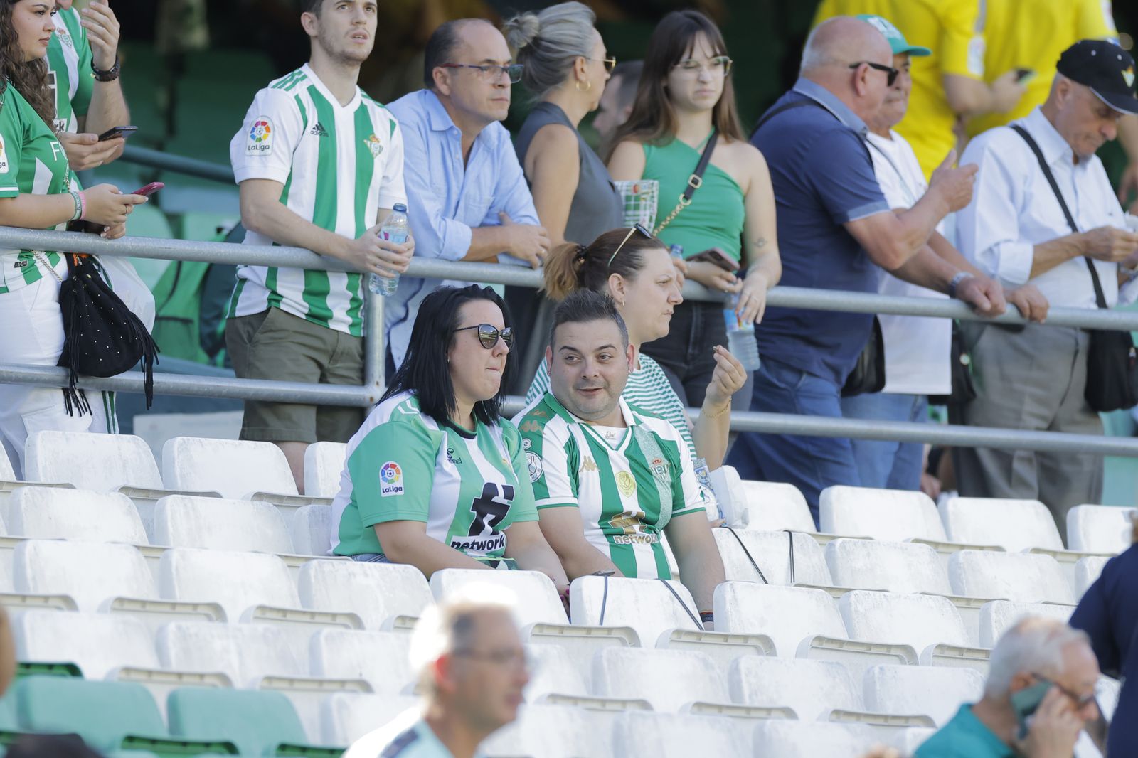 Búscate en las fotos del Betis-Cádiz