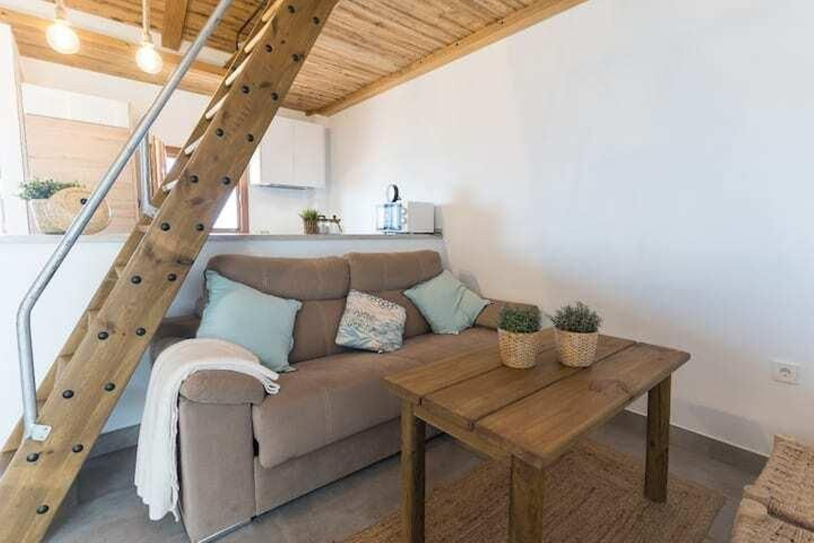 Dormir en una auténtica choza de pescadores en Doñana es posible en Huelva