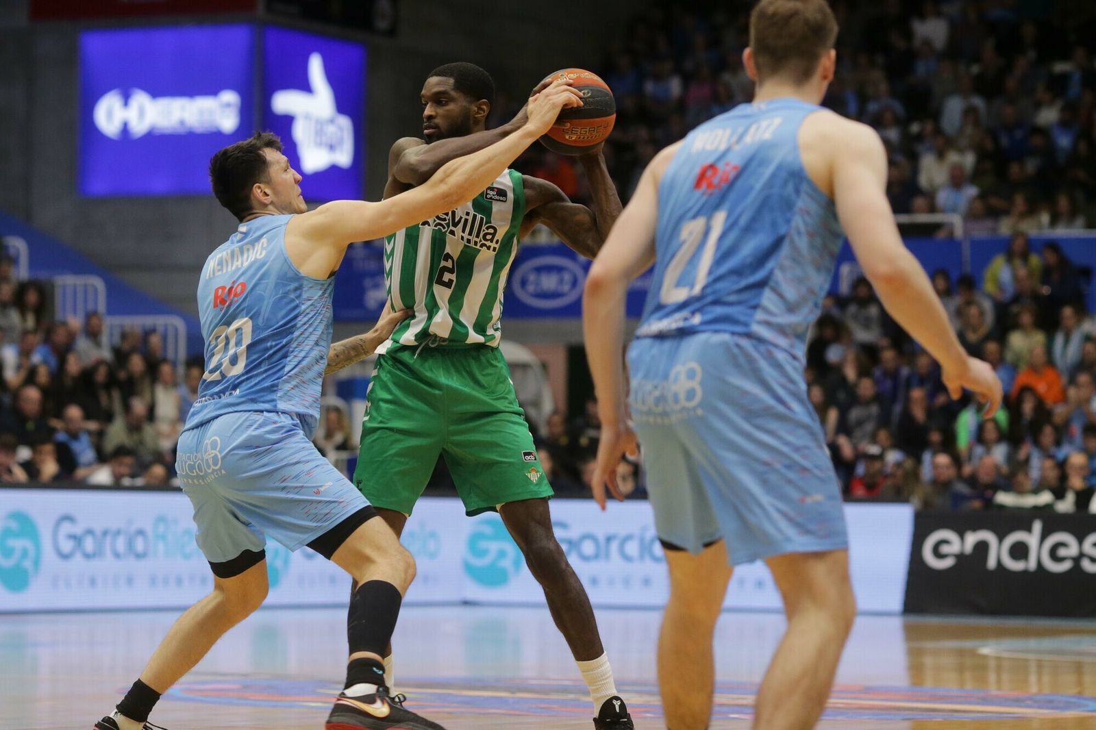 Las fotos del triunfo del Betis Baloncesto sobre el Breogán
