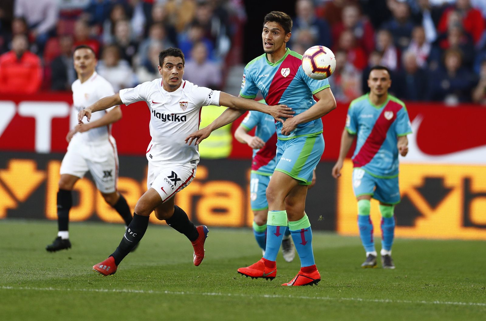 Todas las fotos del Sevilla-Rayo Vallecano