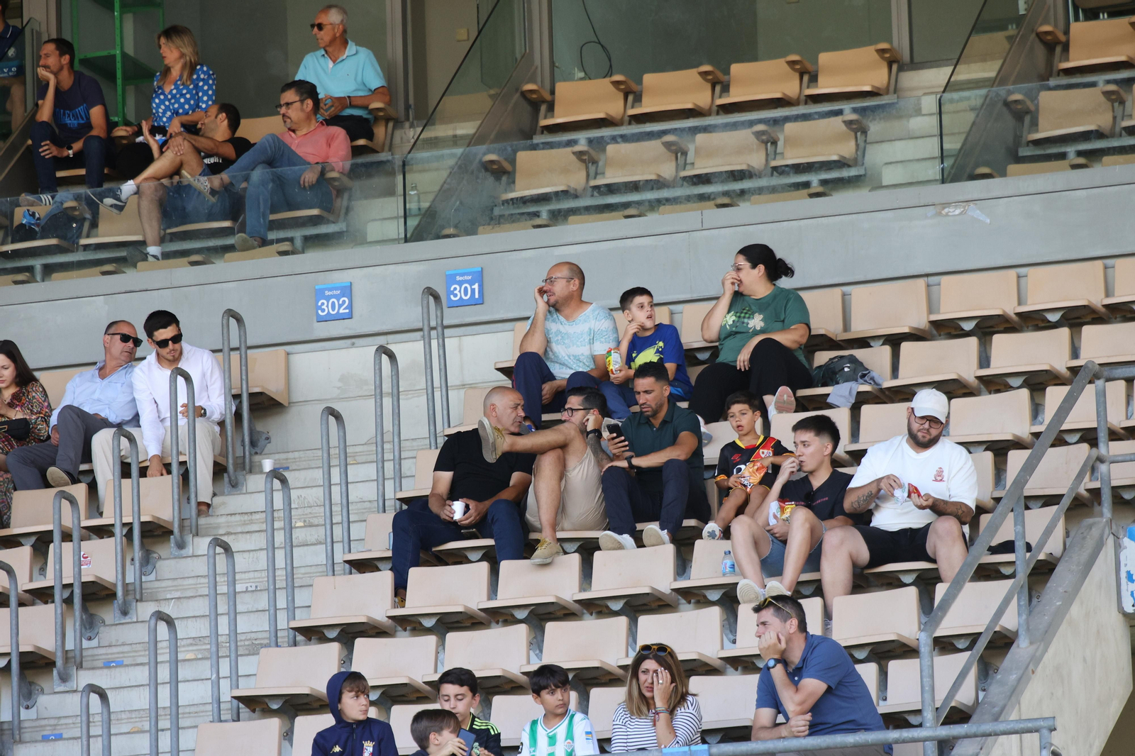 Búscate en el partido entre el Xerez DFC y Ceuta B en Chapín