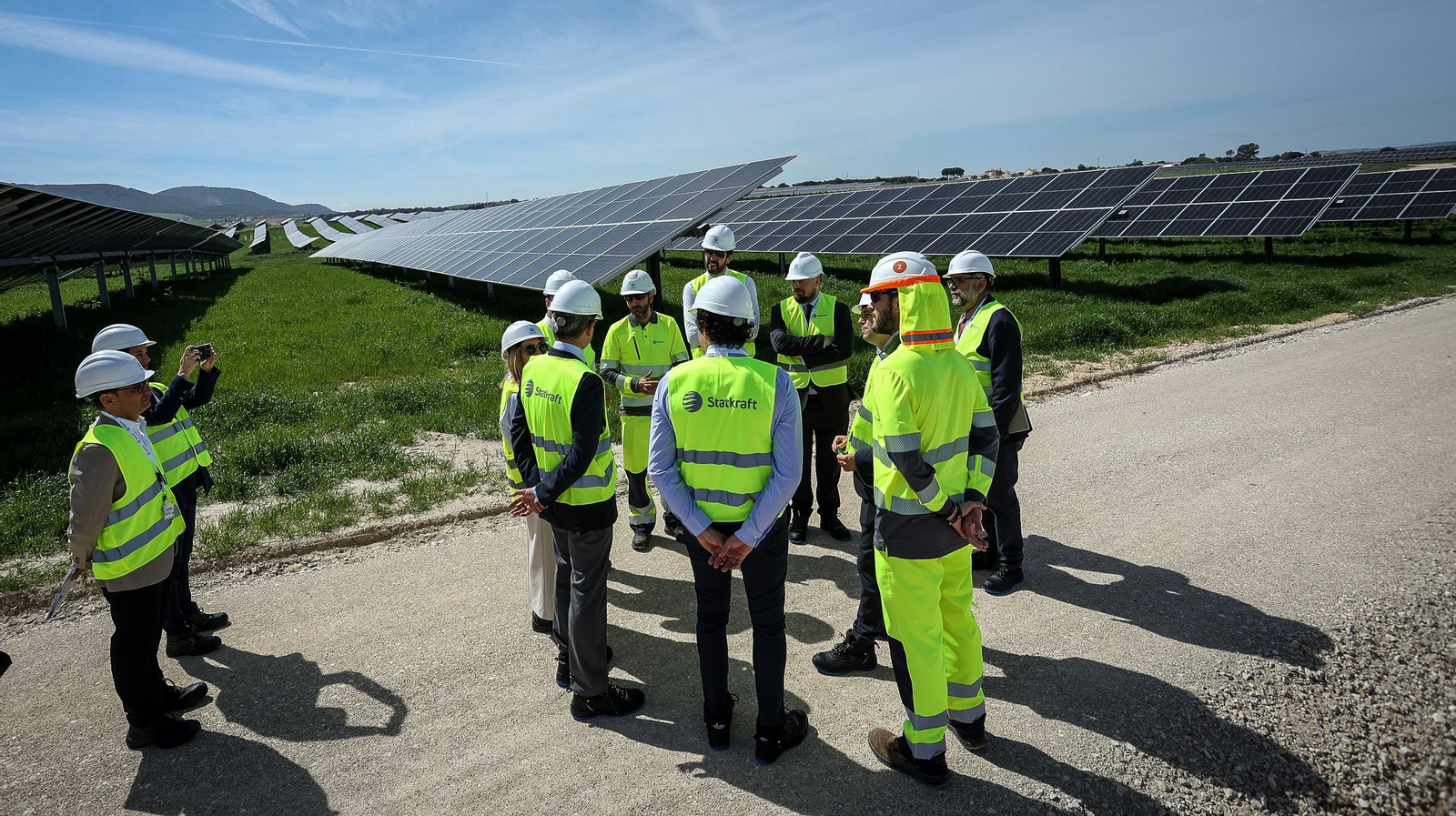Inauguración de cuatro plantas solares