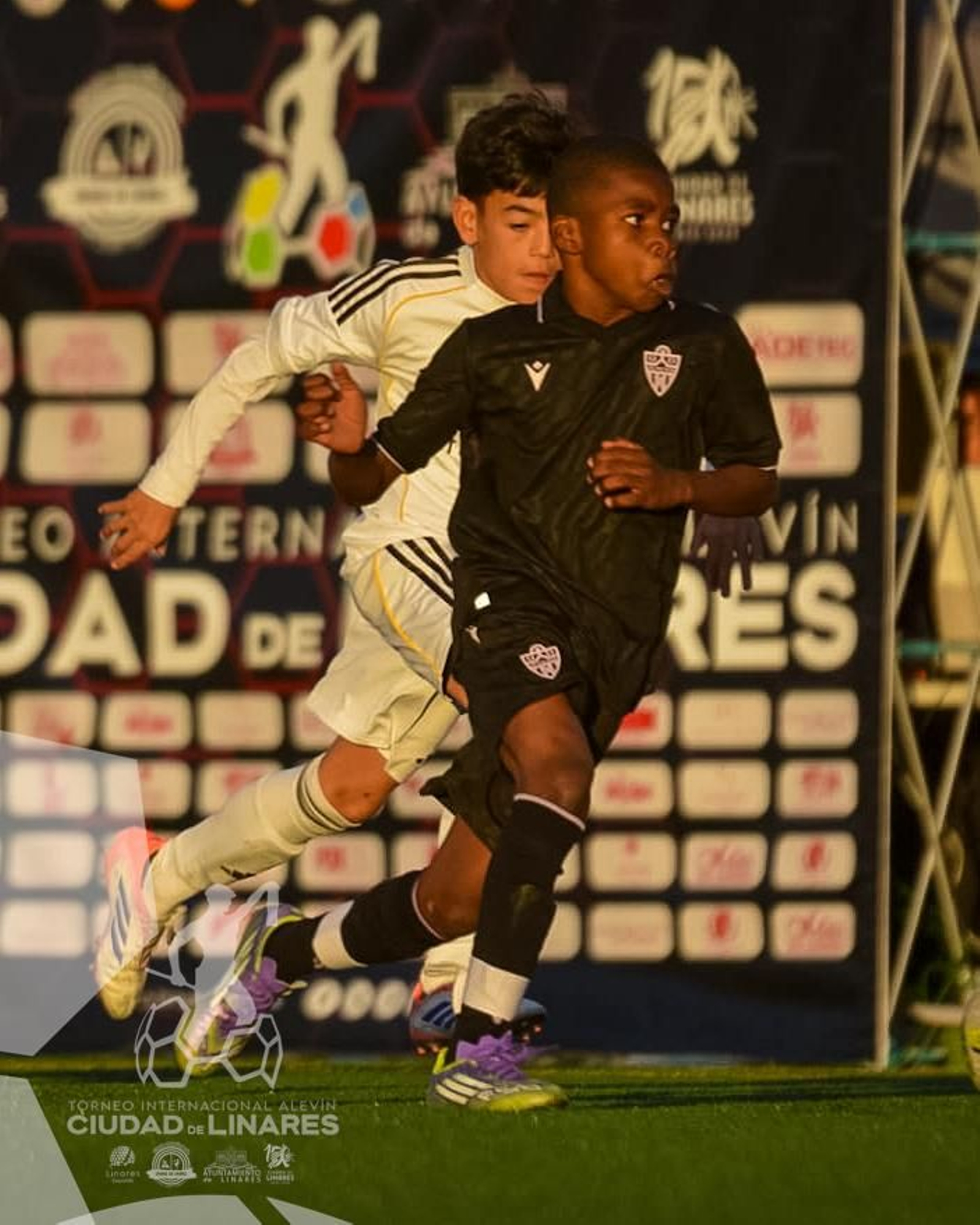 En imágenes: el RCD Espanyol, campeón del IV Torneo Internacional de Fútbol Alevín 'Ciudad de Linares'