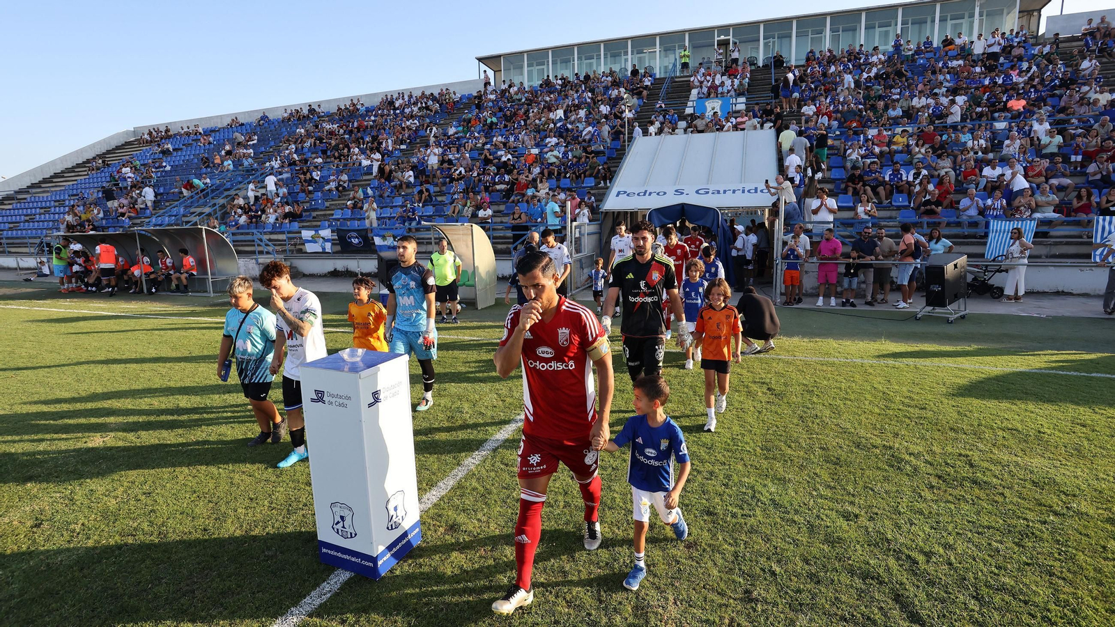 Imágenes del Trofeo Pedro Garrido entre el Jerez Industrial y el Xerez CD