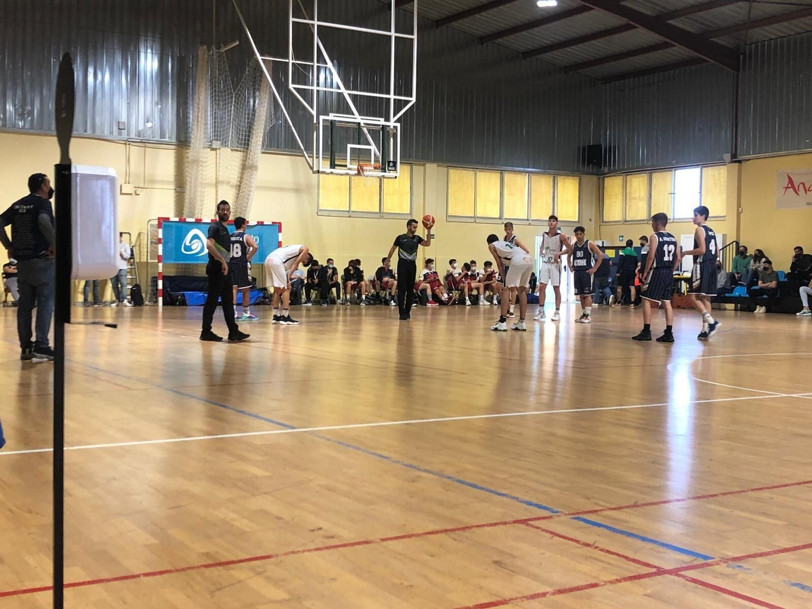 Partido del Unicaja ante el Ciudad de Huelva.