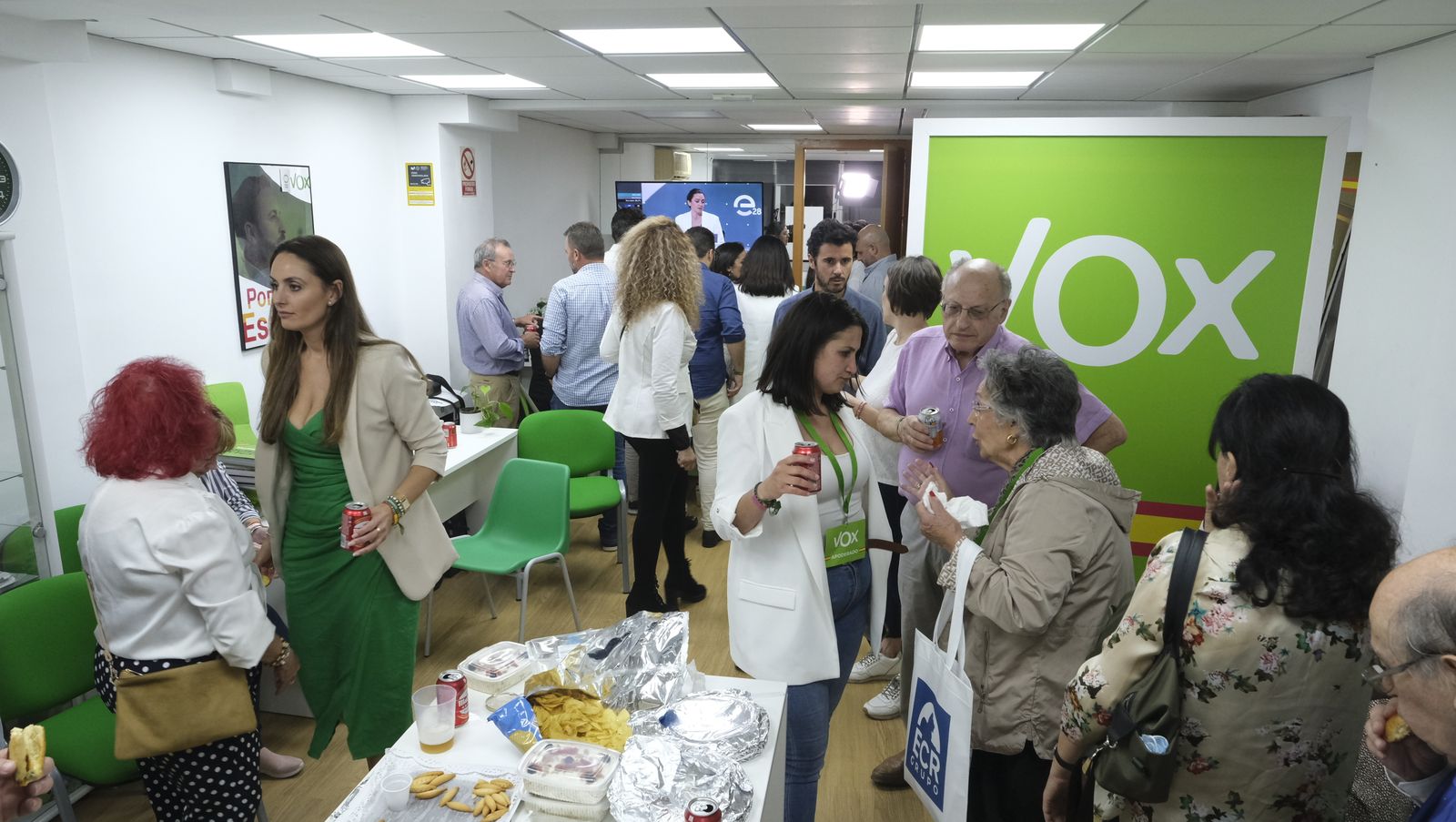 Imágenes de la noche de Elecciones Municipales 2023, en Almería