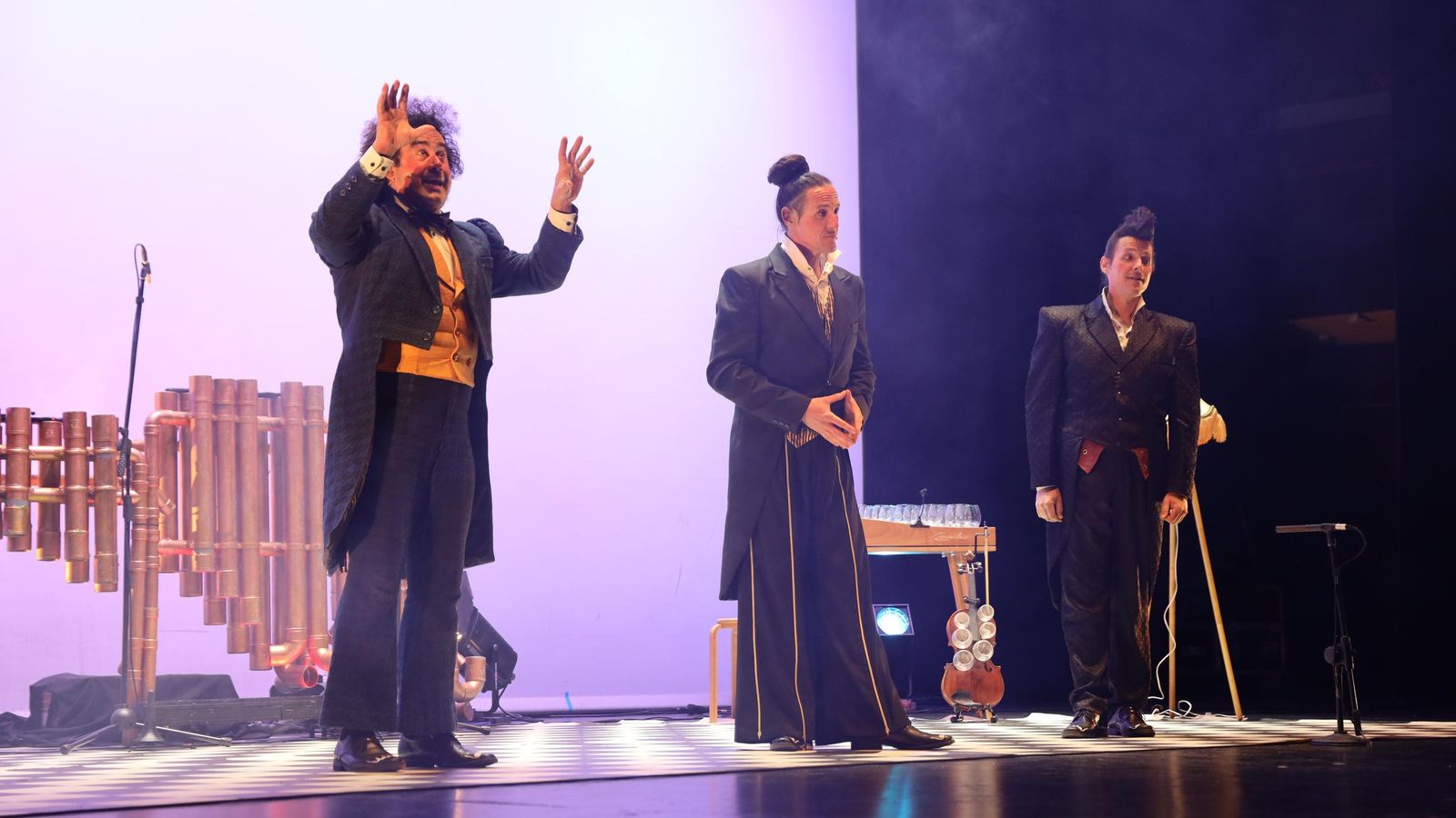 Los componentes de Ab Libitum durante su actuación.