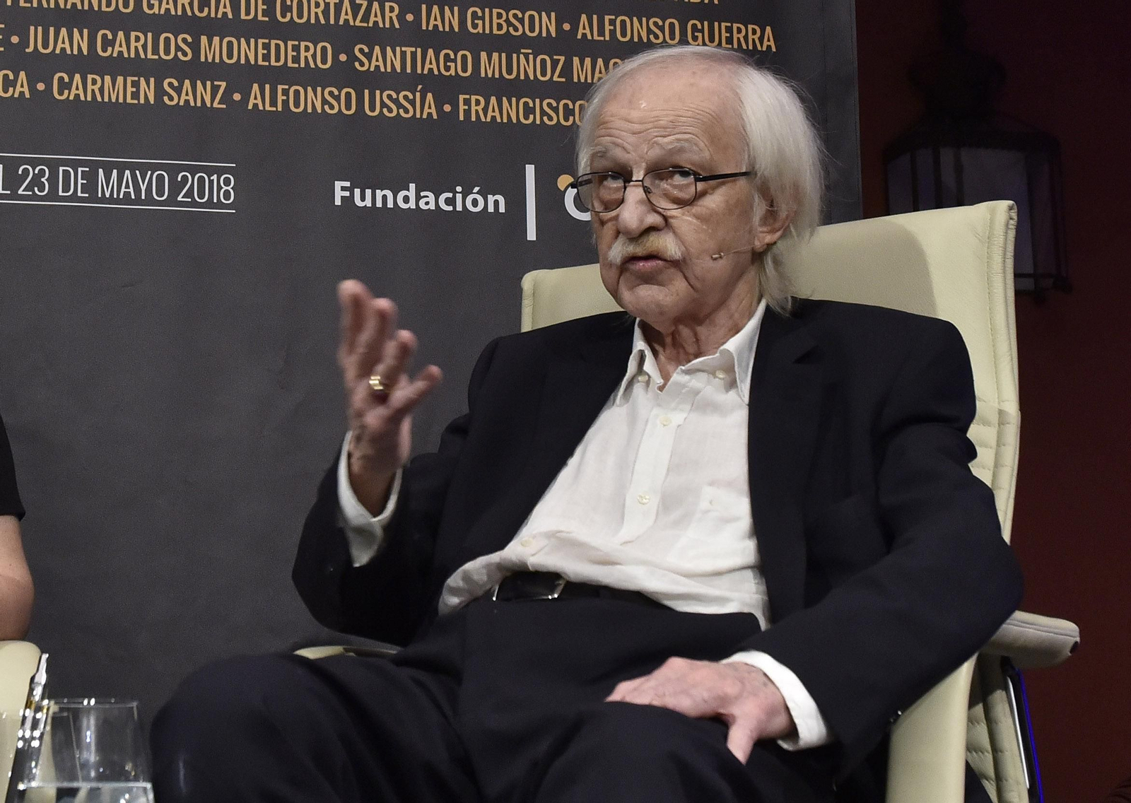 Antonio Escohotado / Juan Carlos Vázquez