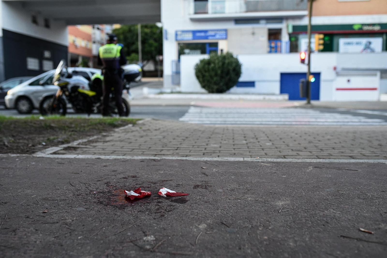 Imágenes del atropello a una mujer de 80 años en la Avenida de Andalucía