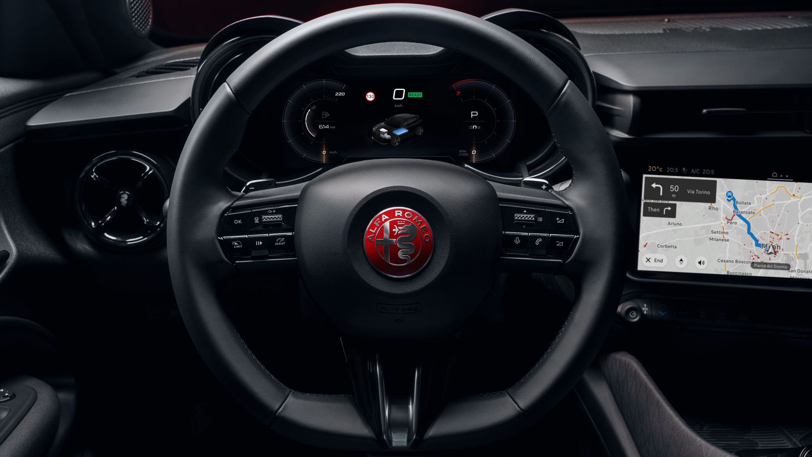 El color rojo alcanza hasta al logo del volante, que en otros Junior o Tonale tiene fondo negro.