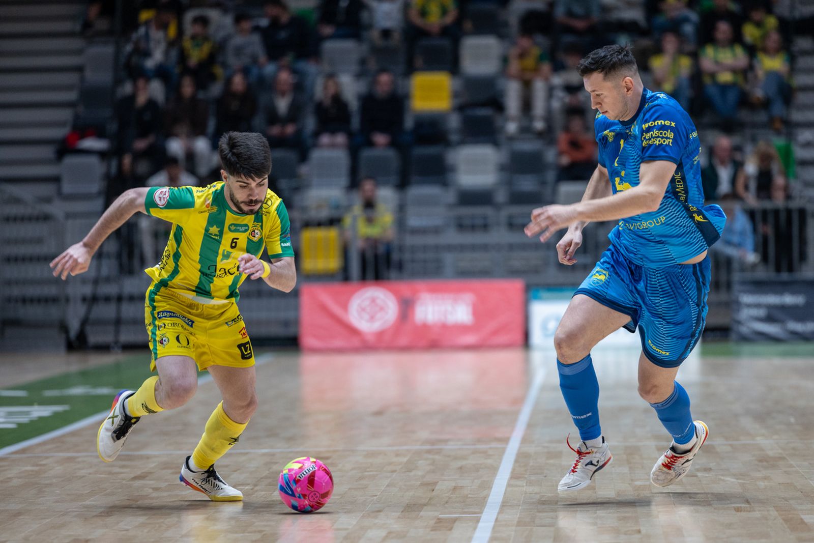 Las mejores imágenes del empate entre Jaén Paraíso Interior FS y Servigroup Peñíscola