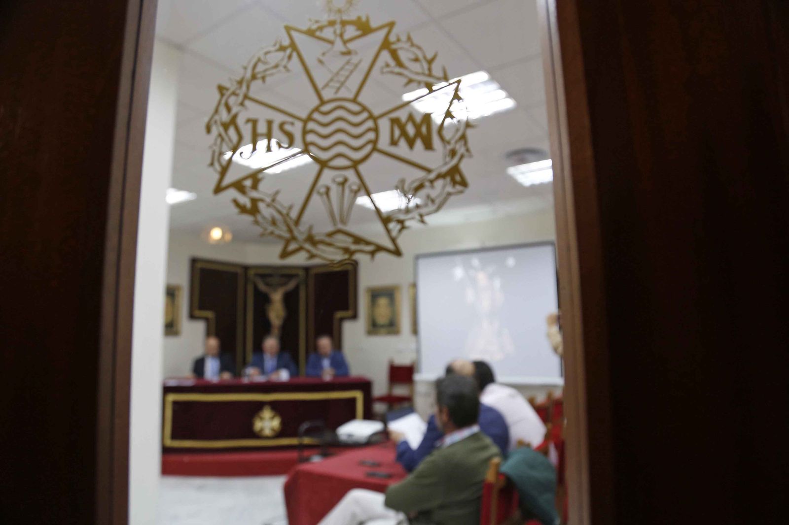 Escudo de la Unión de Hermandades de Jerez.