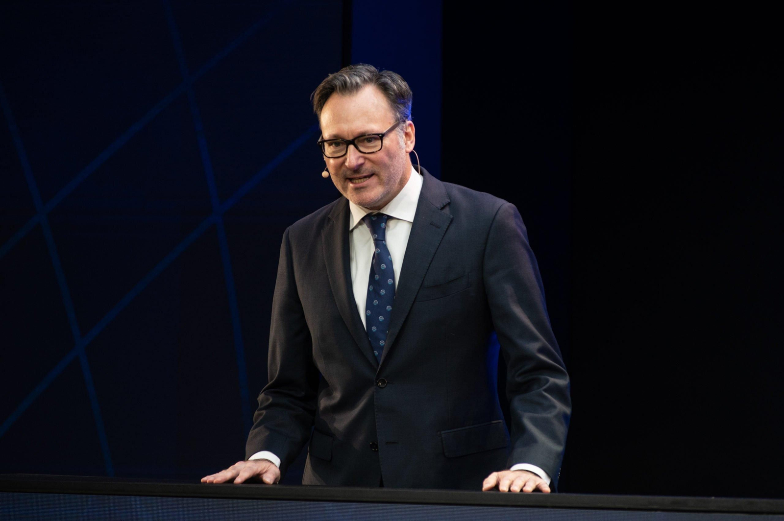 Patrick Comninos, en una intervención en el pasado.