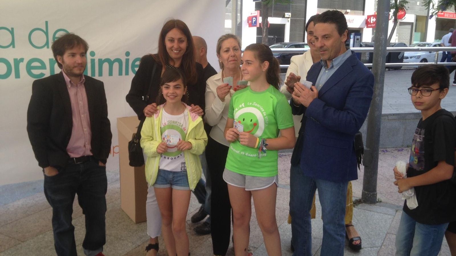 Imagen de la inauguración de la Feria de Emprendimiento en la Plaza de la Soledad.