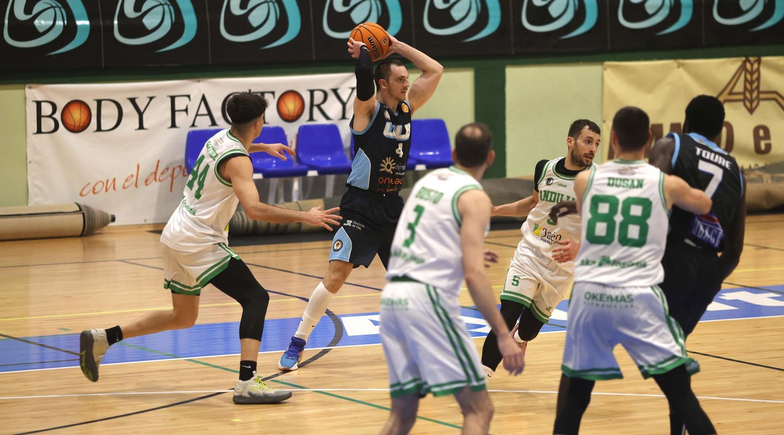 Las fotos del ULB-Andújar de Tercera FEB