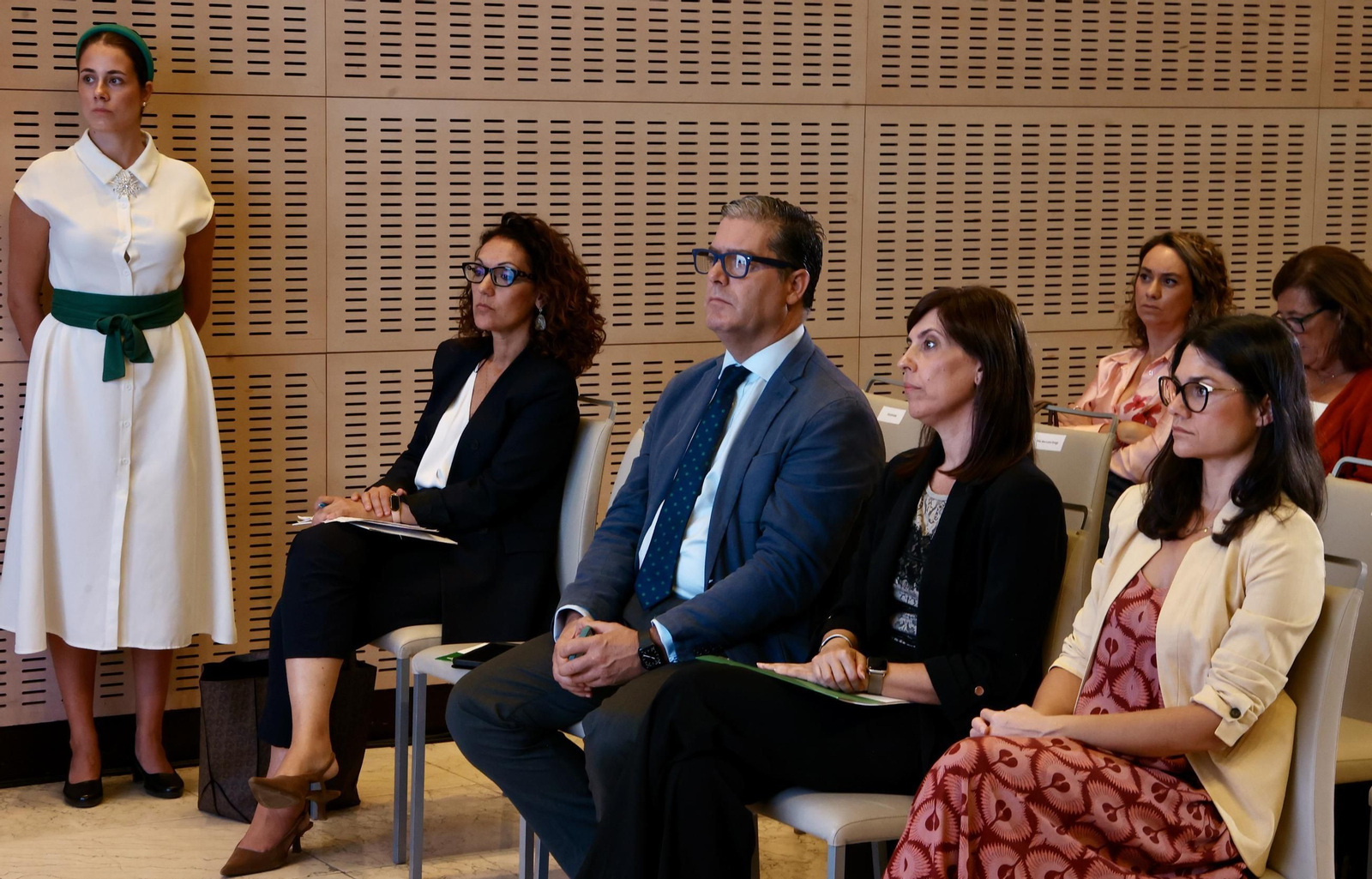 Mujeres liderando nuevos retos en las estrategias para el progreso en la salud