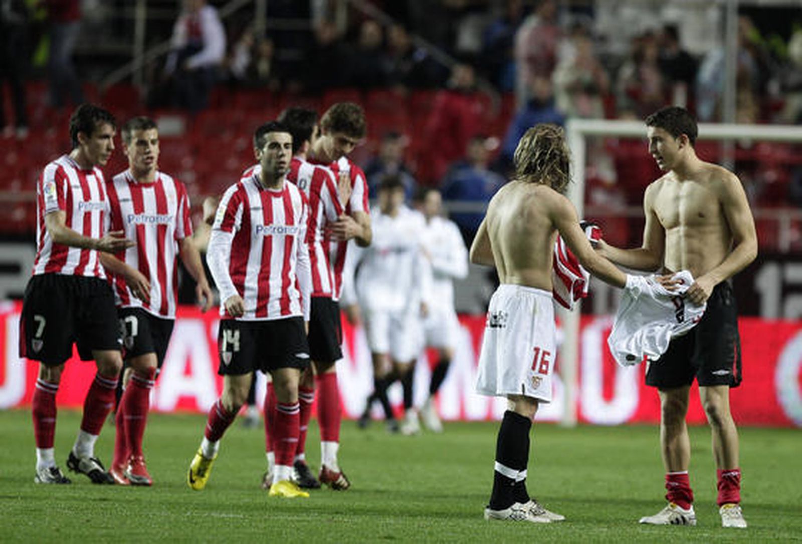 El Sevilla no pasa del empate en casa ante el Athletic de Bilbao. / Antonio Pizarro