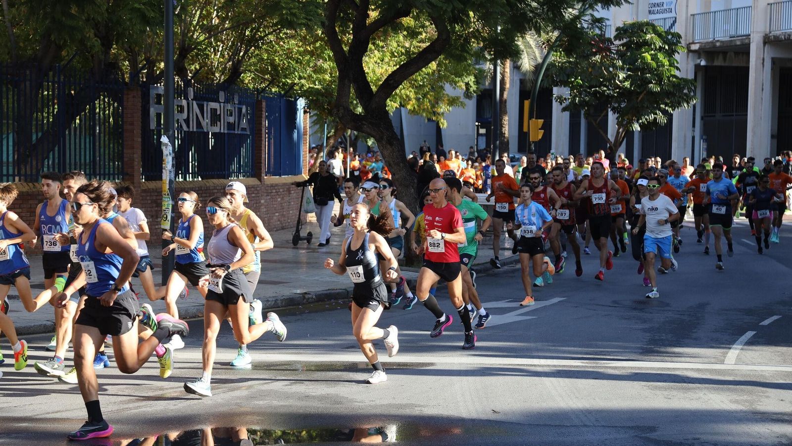 Búscate en las fotos de la Carrera de la Prensa en Málaga