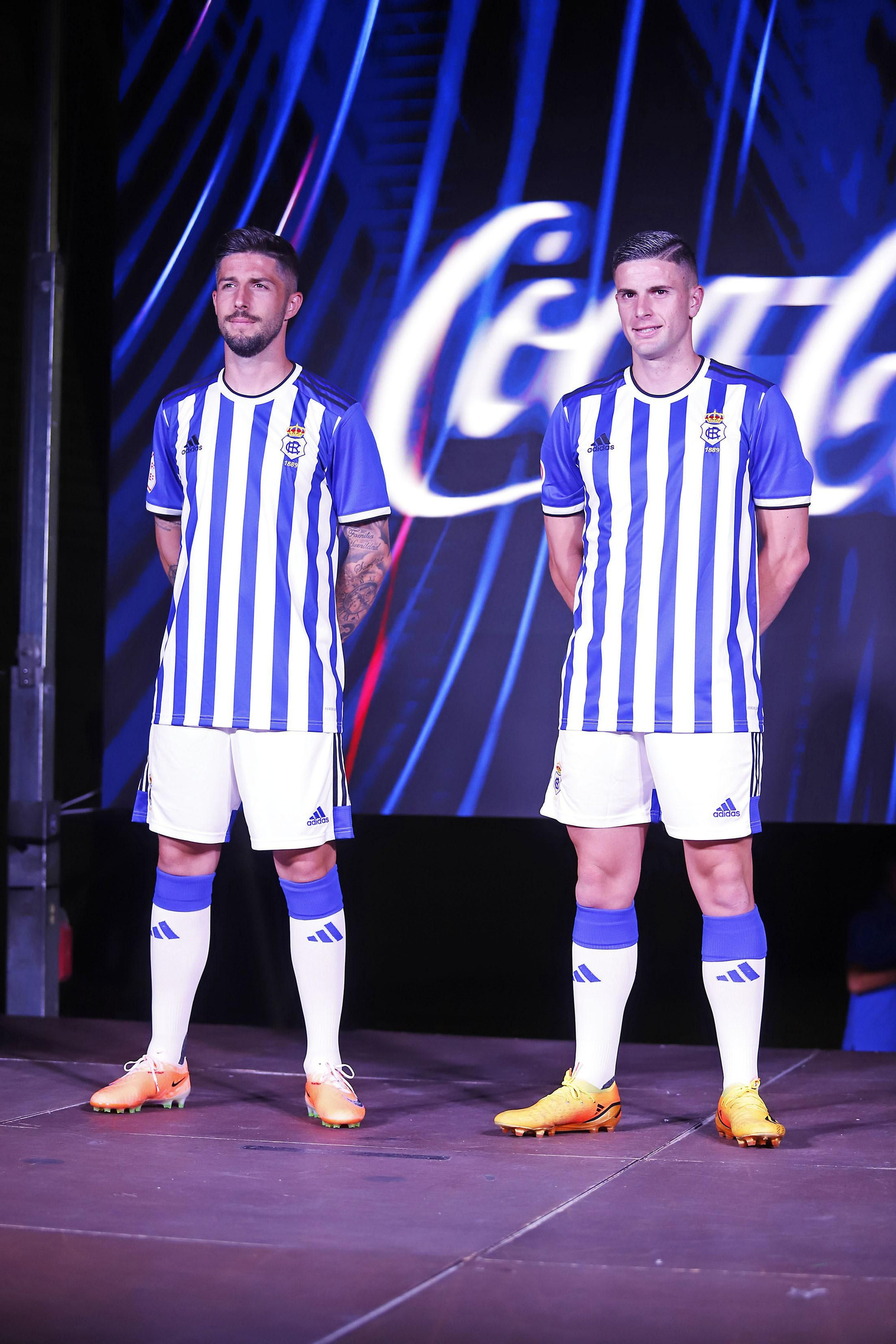 Imágenes de las nuevas equipaciones del Recreativo de Huelva para la temporada 2023/24