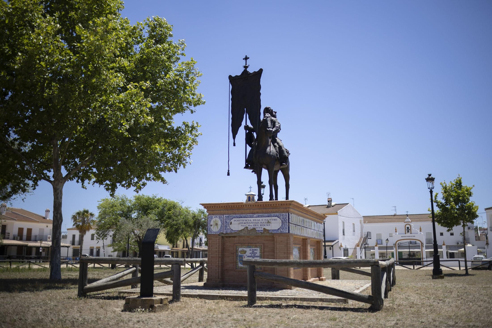 ¿Por qué la aldea del Rocío enamora?
