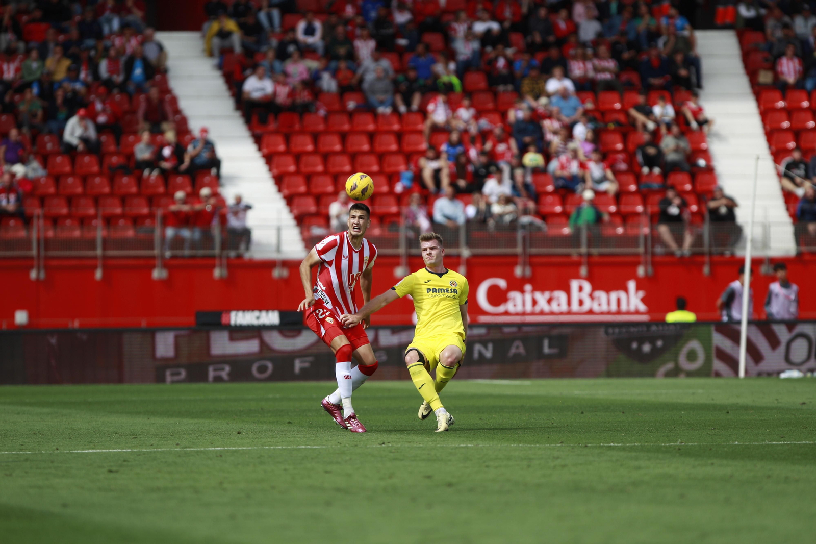 Las mejores imágenes del partido de fútbol U.D. Almería-Villarreal C.F.