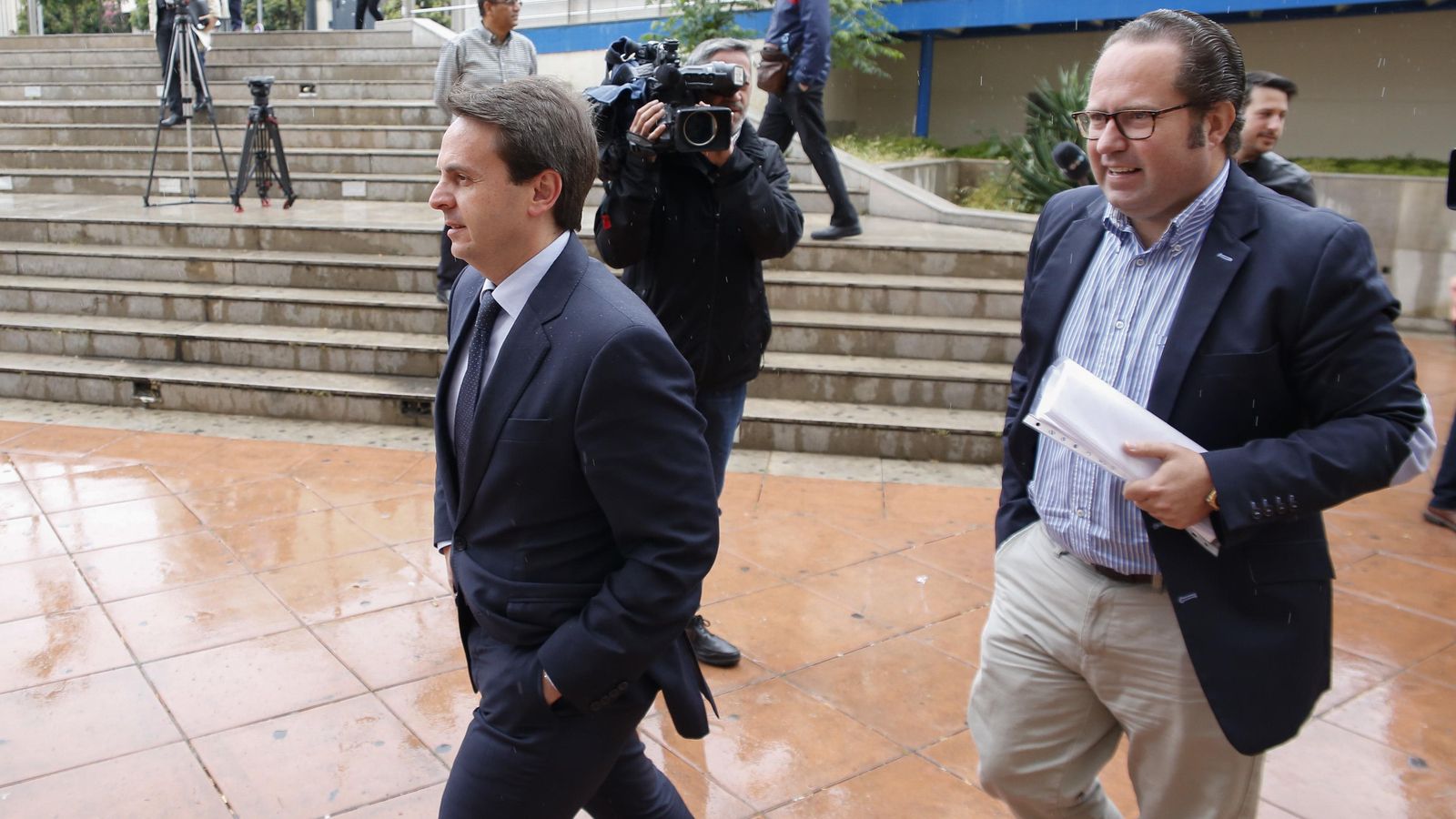 El concejal Juan Antonio Fuentes declara en el juzgado por el caso Serrallo