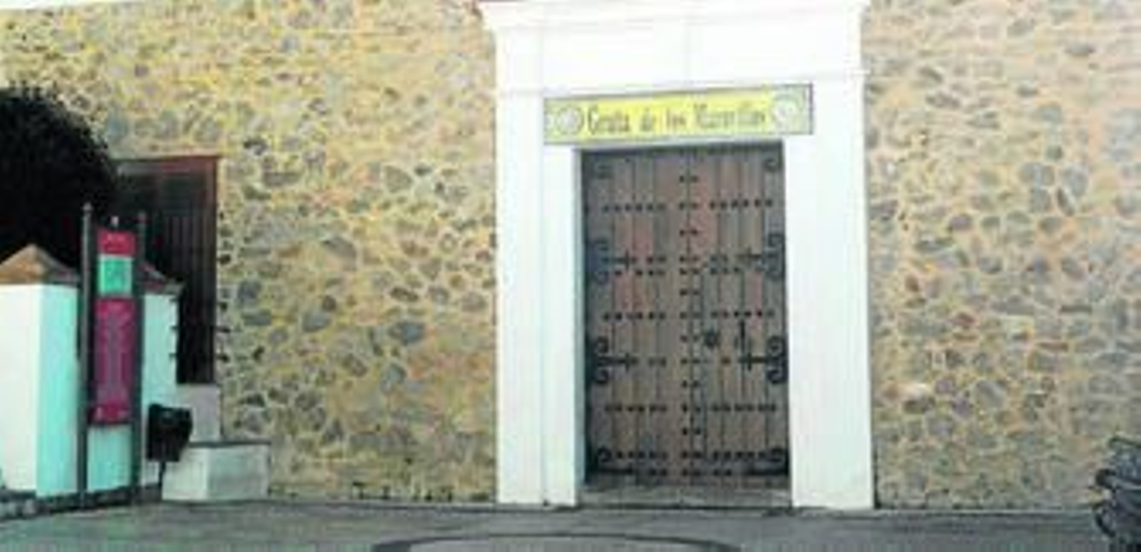 La Gruta de las Maravillas de Aracena, cerrada ayer a cal y canto.