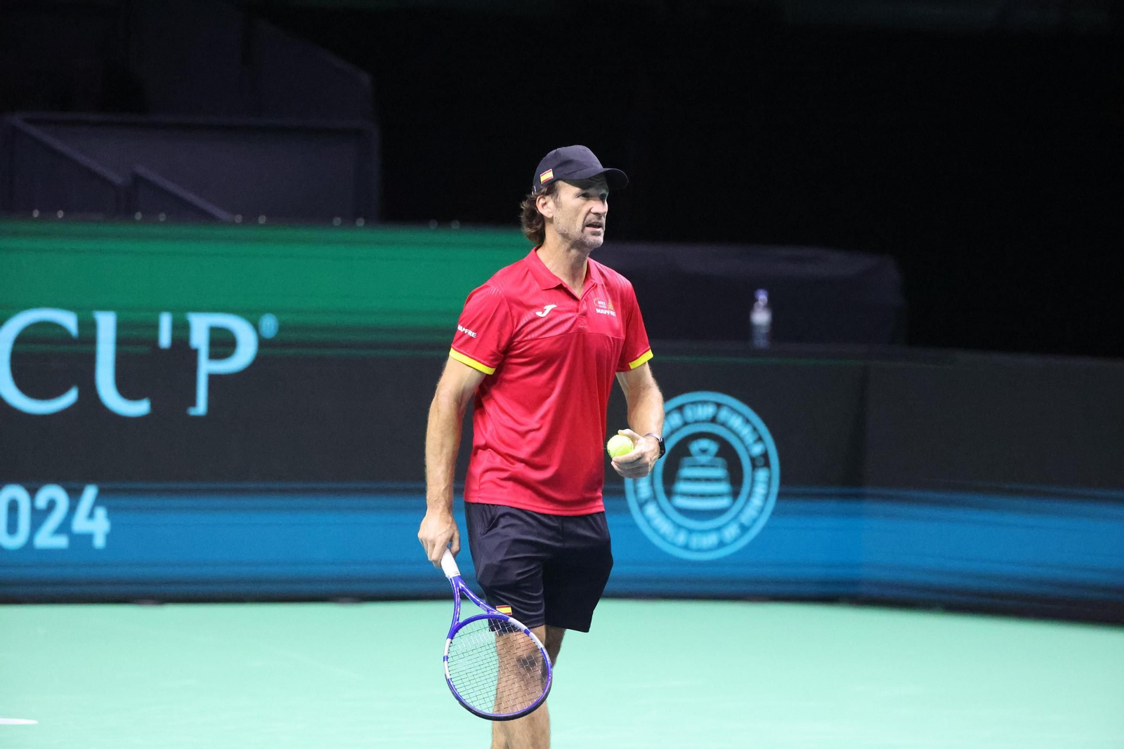 Rafa Nadal se machaca en el Carpena