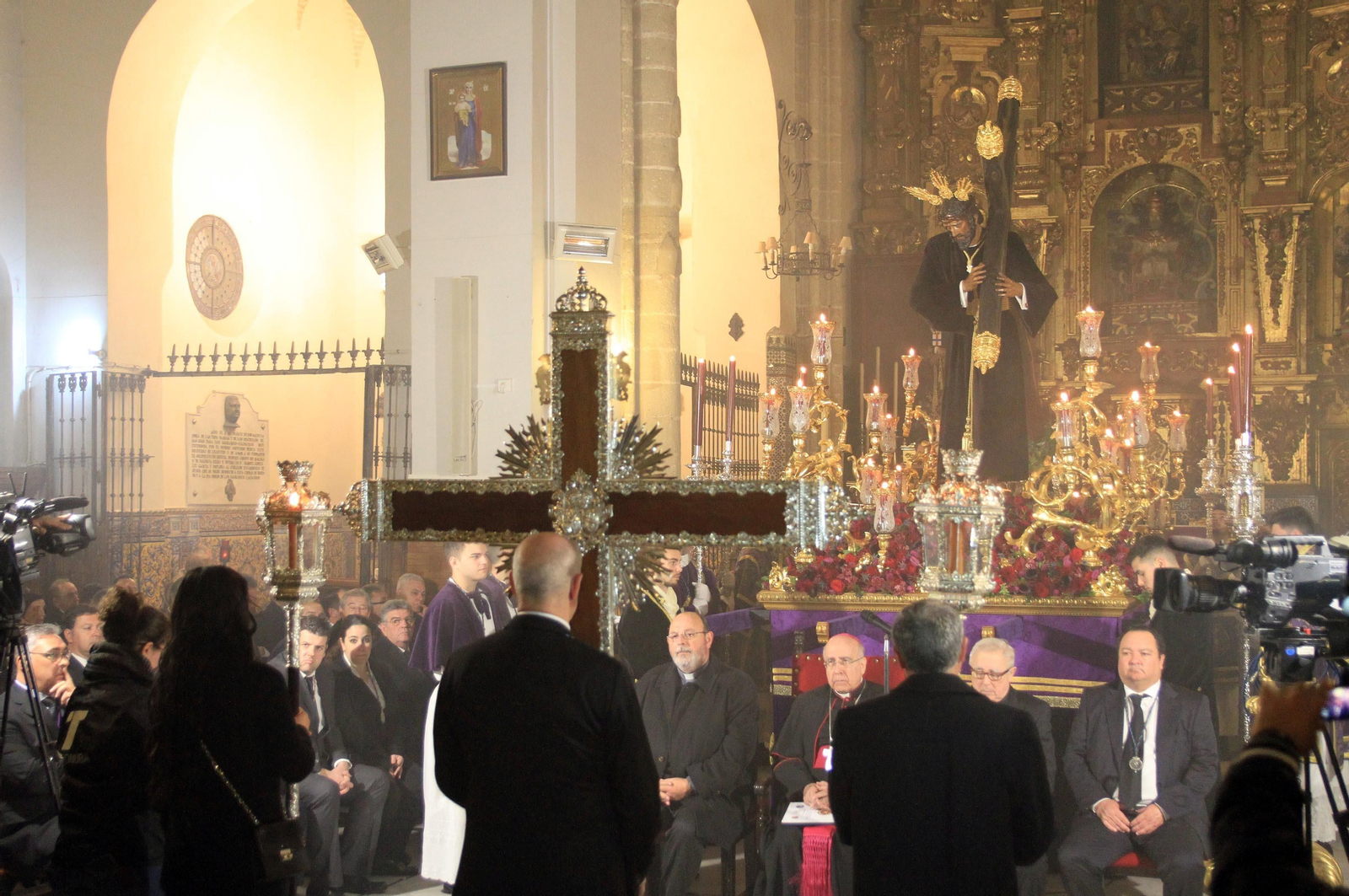 Imágenes del Vía Crucis Oficial de la Semana Santa presidido por el Señor de Pasión