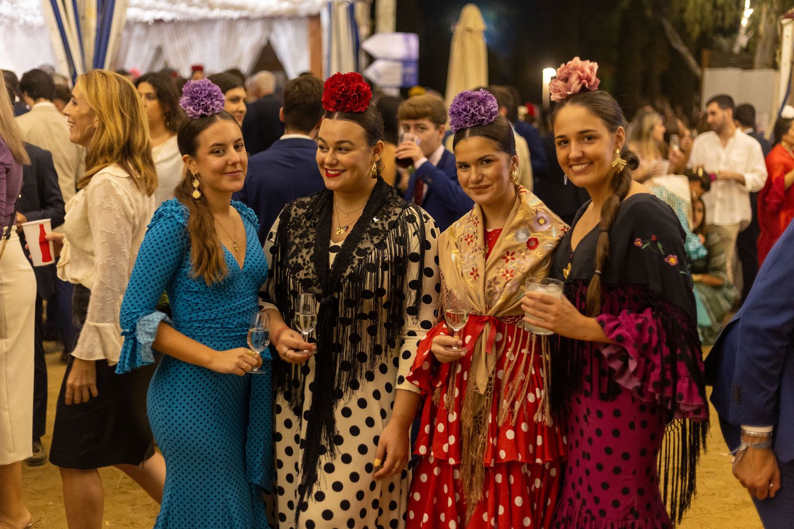 Feria del Caballo 2023: Imágenes del ambiente en la noche del sábado